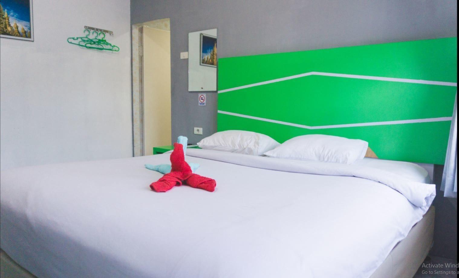 Oyo 1825 Marcopolo Hotel