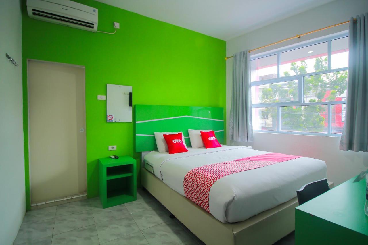 Oyo 1825 Marcopolo 2* Pekanbaru