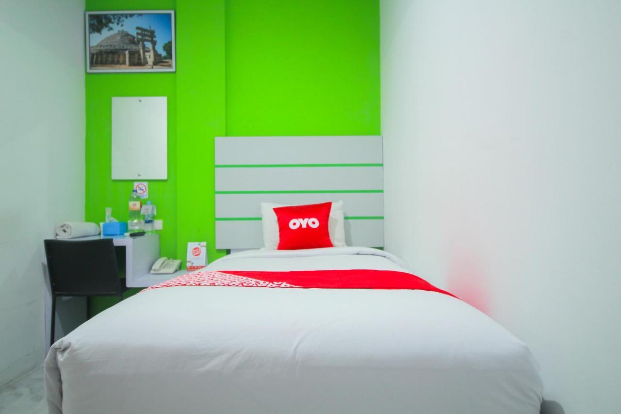 Hotel Oyo 1825 Marcopolo