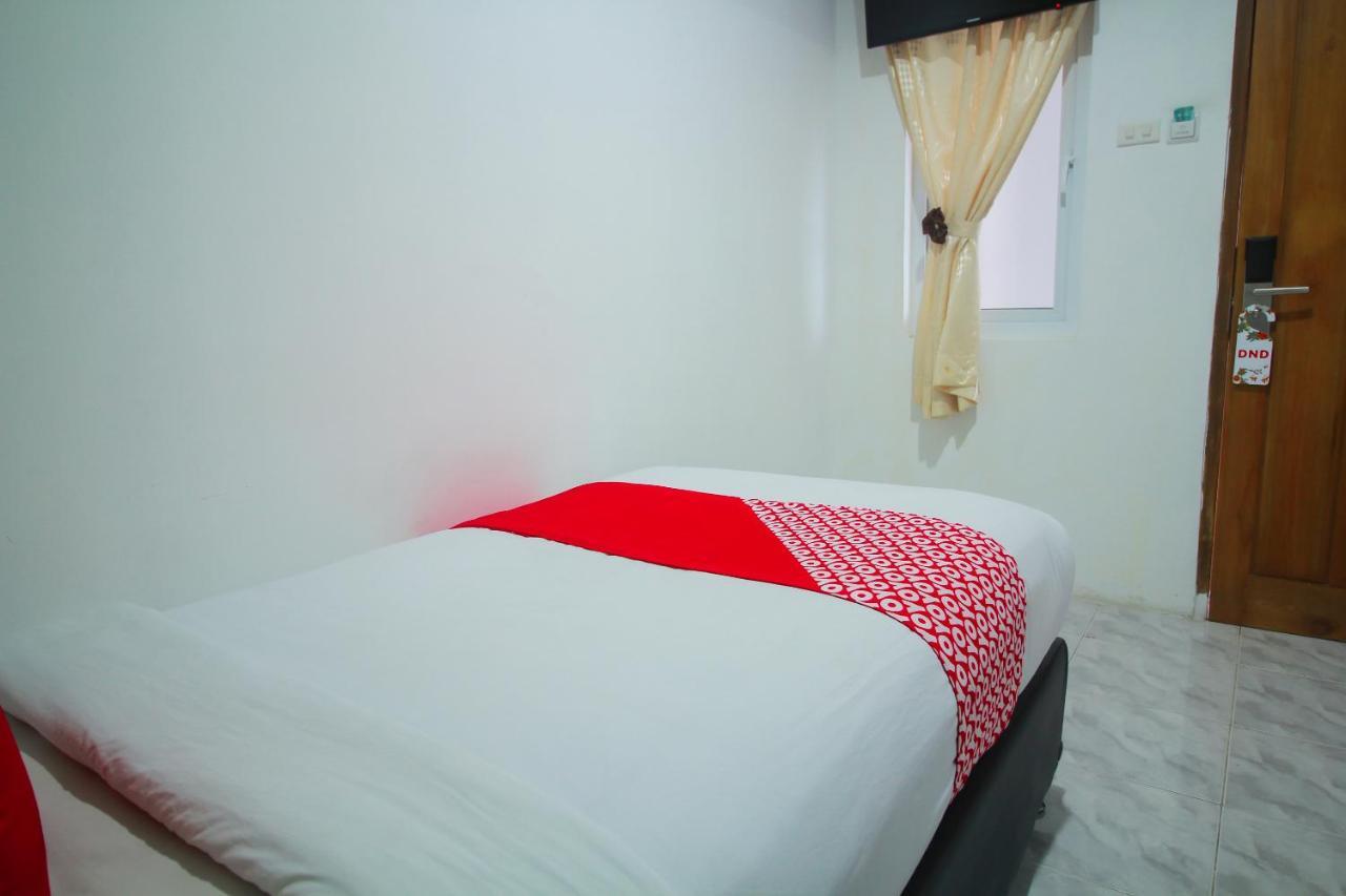 Oyo 1825 Marcopolo Hotel