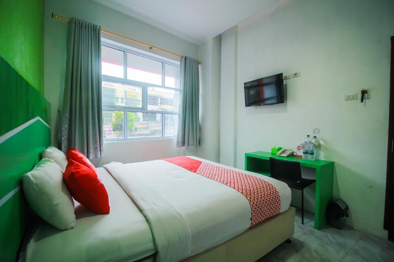 Oyo 1825 Marcopolo 2* Pekanbaru